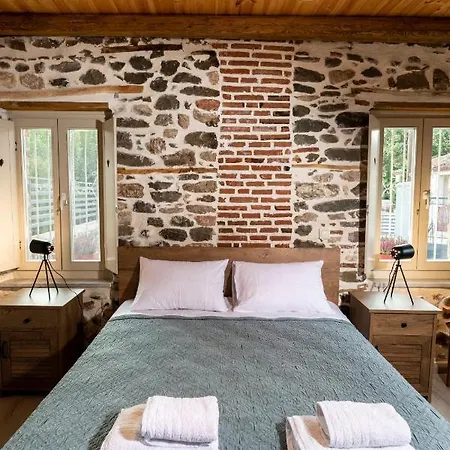 Stonevillamouzaki Luxury Mansion